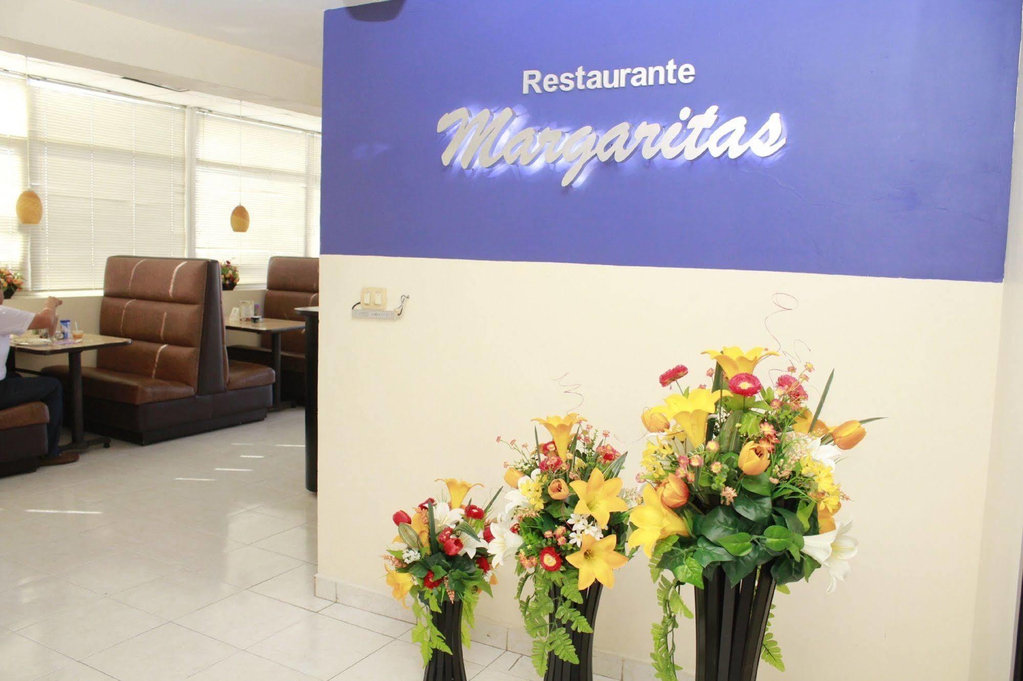 Hotel Villa Margaritas Вільяермоса Екстер'єр фото